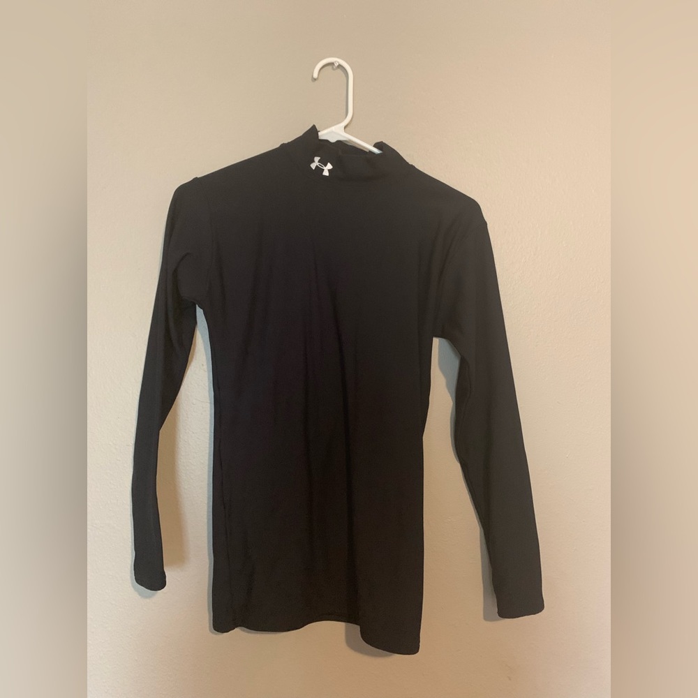 Black workout Under Armour turtle neck top